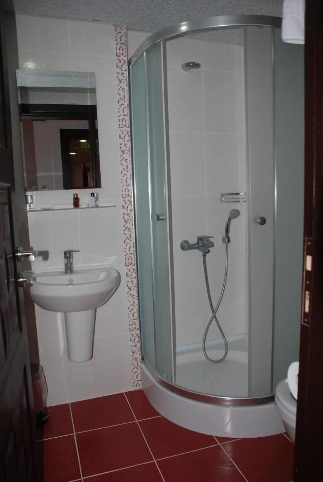 Hotel Timya Istanbul Ngoại thất bức ảnh